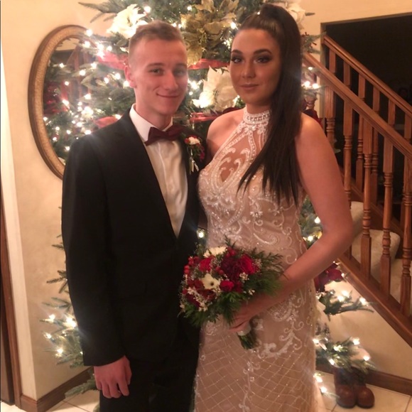 ✨✨Prom Dress✨✨ - Picture 5 of 8